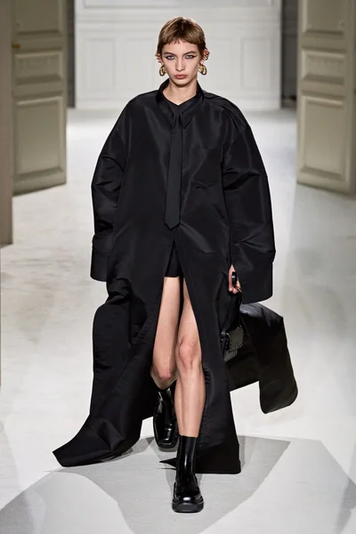 Look 35